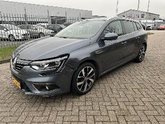 dommages motocyclettes  Renault Mégane 1.3 TCe Bose 2018/8