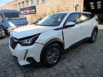 Salvage car Peugeot 2008 Active Pack 2022/1