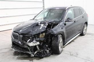 Voiture accidenté BMW X1  2019/1