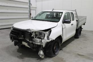 Damaged car Toyota Hilux  2021/4