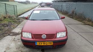 Voiture accidenté Volkswagen Bora  1999/2
