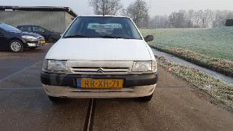 dañado vehículos comerciales Citroën Saxo  1997/5