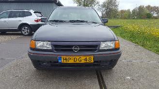 Coche siniestrado Opel Astra Astra F (53/54/58/59) Hatchback 1.8i 16V (C18XE(Euro 1)) [92kW]  (06-1993/08-1994) 1994/3
