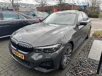 uszkodzony samochody osobowe BMW 3-serie 320E M-SPORT AUTOMAAT BOMVOL GEEN SCHADE ! 2022/5