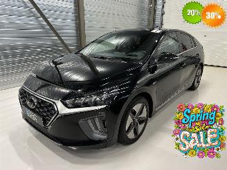 Coche accidentado Hyundai Ioniq NEW TYPE 1.6 GDI NAVI/XENON/CAMERA/CRUISE/SFEERVERLICHTING 2020/10