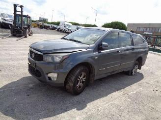 Salvage car Ssang yong Actyon 2.0  D   SPORTS II 2016/9