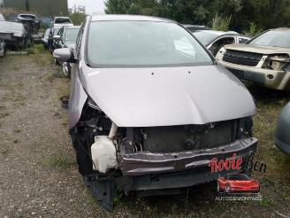 uszkodzony samochody osobowe Mitsubishi Grandis Grandis (NA), MPV, 2004 / 2010 2.4 16V MIVEC 2004/10