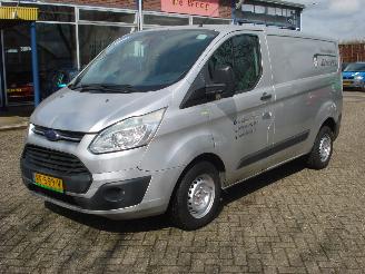 dommages fourgonnettes/vécules utilitaires Ford Transit Custom 2.2TDI 92KW EURO 5  AIRCO 2013/10