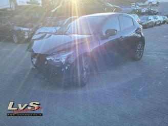 Auto incidentate Mazda 2 2 (DJ/DL), Hatchback, 2014 1.5 SkyActiv-G 90 2016/1