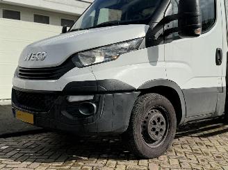 Iveco Daily Oprijwagen 35S16 2.3 / AUTOMAAT picture 32